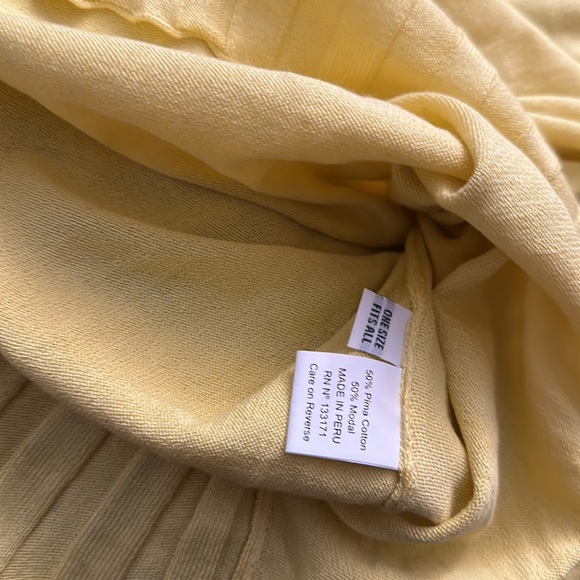 PLANET Pineapple Yellow Soft Knit Blouse Flowy Fit - Picture 6 of 8